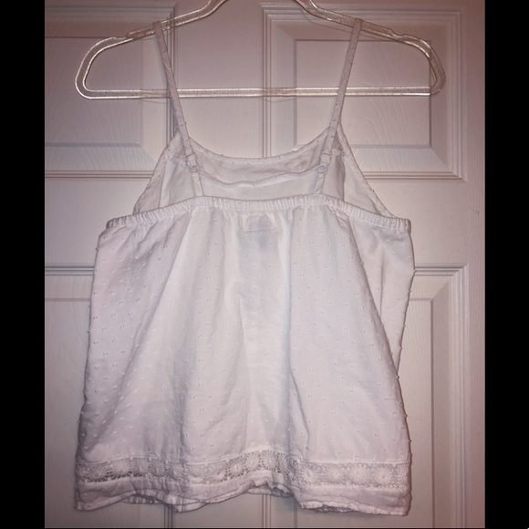 Kids white tank top with crochet detail - Picture 2 of 4